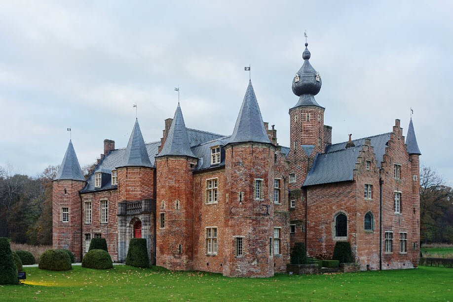 Rumbeke Castle, Roeselare, Belgium, Belgium